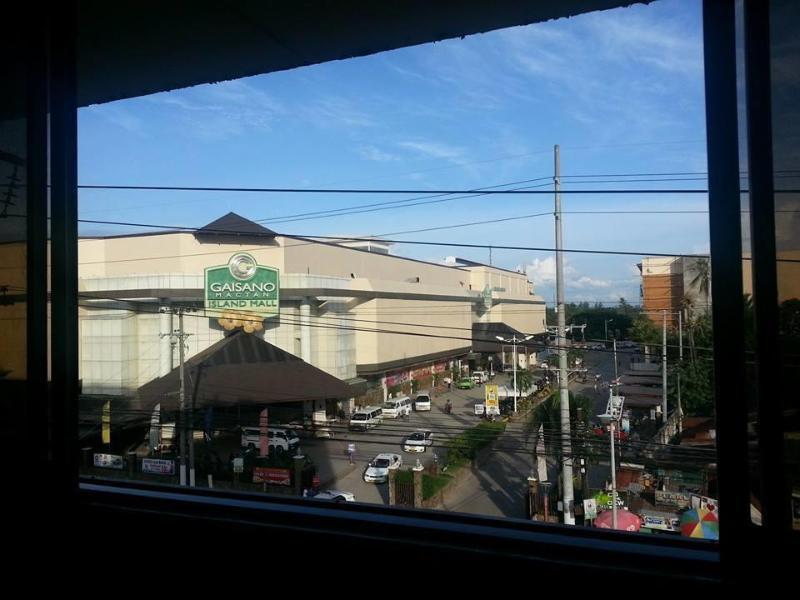 马丹膳食酒店 麦克坦 外观 照片